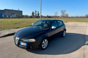 Alfa romeo 147