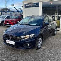 FIAT Tipo (2015-->) - Tipo 1.3 Mjt S&S 5 porte Lou