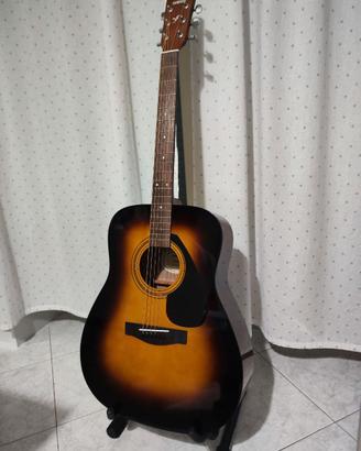 Chitarra Acustica YAMAHA F 310