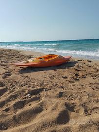 Canoa kayak Sanblas Giro + pagaia + paraspruzzi.