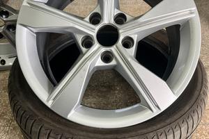 Cerchi Originali Audi 17" 7.5J ET38 8W0601025EH