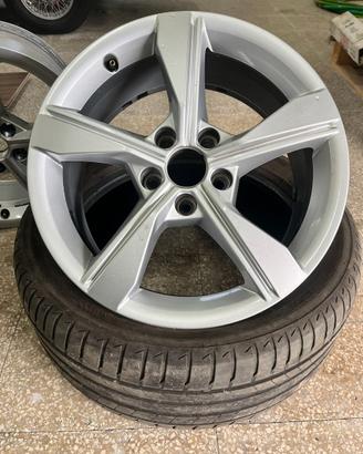 Cerchi Originali Audi 17" 7.5J ET38 8W0601025EH