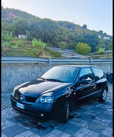 Clio II