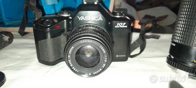 macchina fotografica yahica