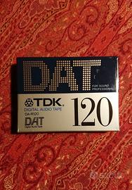 Dat TDK