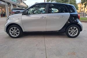 Smart For four Passion