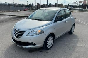 Lancia Ypsilon 1300 mjt