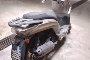 kymco people s 200i   anno 2009