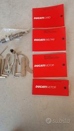 Libretti Ducati e Kit chiavi