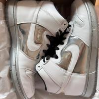 Nike Dunk High donna colore argento/bianco tg 40