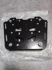Piastra aggancio bauletto per Suzuki Vstrom