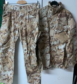 2 tute mimetiche desertiche