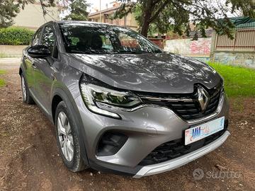 Renault Captur Blue dCi 115 CV EDC Business