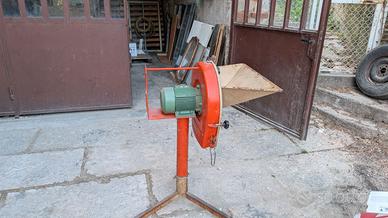 Mulino elettrico per cereali