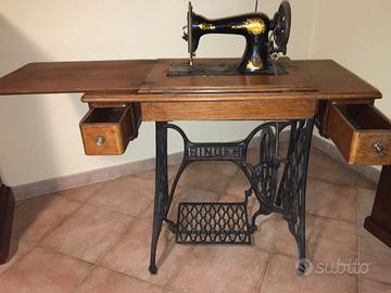 Macchina da cucire SINGER restaurata funzionante