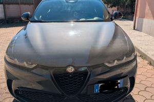 Alfa Romeo Tonale Veloce Ibrida
