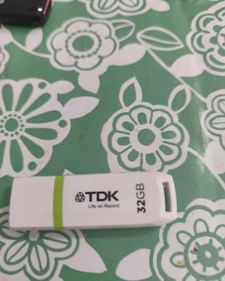 Ssd samsung m2 sabrent + penne usb