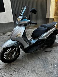 Beverly 300 Anno 2019
