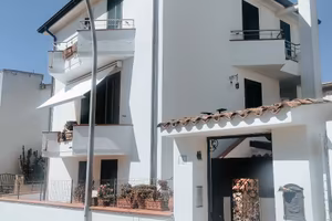 Casa singola con giardino
