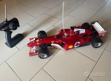 Ferrari F2004 motore a scoppio