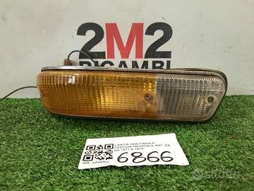 FRECCIA FANALINO ANT DX LANCIA 2000 Serie (71>74)