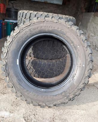 Gomme tassellate Mitsubishi L200