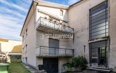 2 LOCALI SENZA SPESE CONDOMINIALI DA PERSONALIZZAR