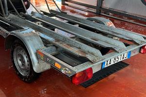 carrello portamoto stema