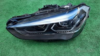 BMW X1 F48 Restyling LCI FULL LED Faro Fanale Sini