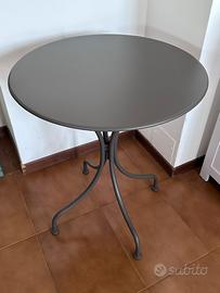 Tavolo rotondo in metallo Milani Home 60 cm