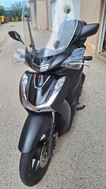  Honda SH 150