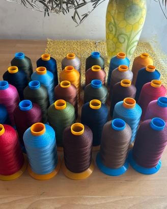 Stock 29 pezzi filo da cucito n.20 nuovi