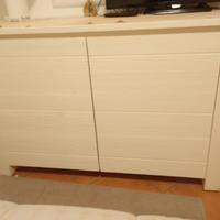 Camera letto , mobile soggiorno e frigo