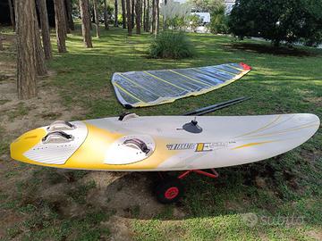 Attrezzatura windsurf