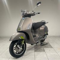 PIAGGIO Vespa 125 GTS - Supertech ABS U11824