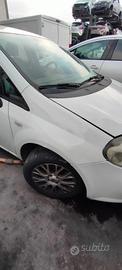 FIAT PUNTO EVO 2010 PARAFANGO ANTERIORE SX/DX