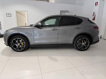 Alfa Romeo Stelvio 2.2 Turbodiesel 210CV AT8 Q4 E