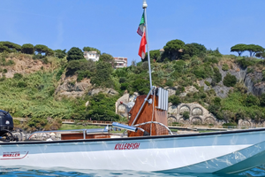 Boston whaler super sport