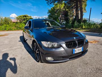 BMW 325i E92