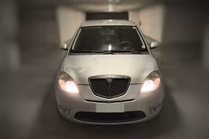 Lancia Ypsilon 1.3 Multijet MomoDesign 105 CV