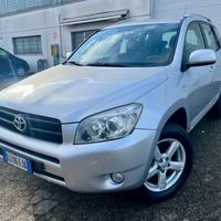 Toyota RAV4 2.2D-4D 155.000km 2007 4x4 perfetta