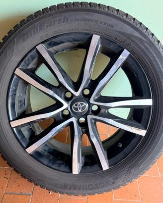 Gomme termiche + cerchi in lega ORIGINALI Toyota