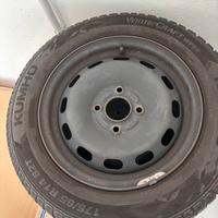 GOMME ANTINEVE FORD FIESTA