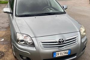 Toyota Avensis 2.0 D-4D Wagon
