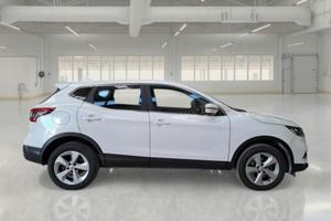 NISSAN Qashqai 1.5dCi autocarro N1 4 POSTI,GARAN