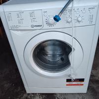 lavatrice Indesit 7 kg 