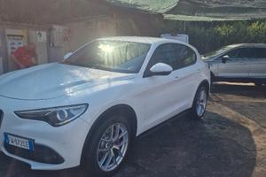 Alfa Ro.eo Stelvio 2.2 210 cv Q4