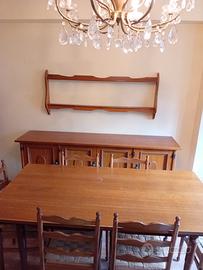credenza con tavolo e 6 sedie