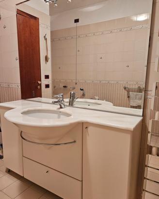 Mobile bagno Antonio Lupii