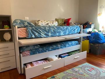 Lettino a castello in legno per bambini